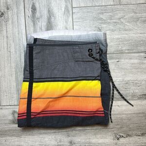 Goodfellow Mens Striped Swim Rapido Boardshorts Gray Yellow & Orange Size W33
